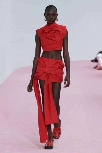 Look 44